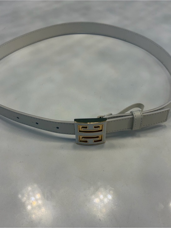 Givenchy White Leather Belt with Gold Double-G Buckle. Size: 75 main image 5